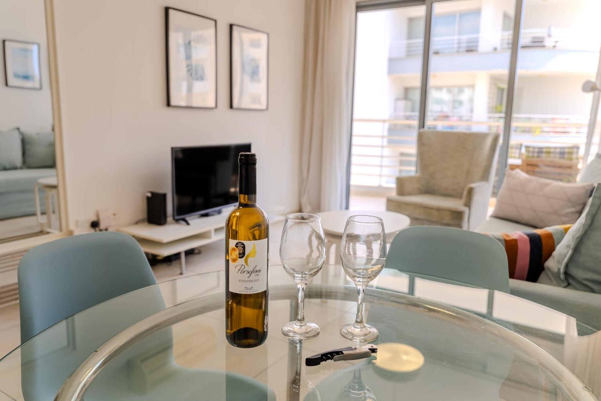 Appartamento Blue Dawn Center Flat Larnaca Esterno foto